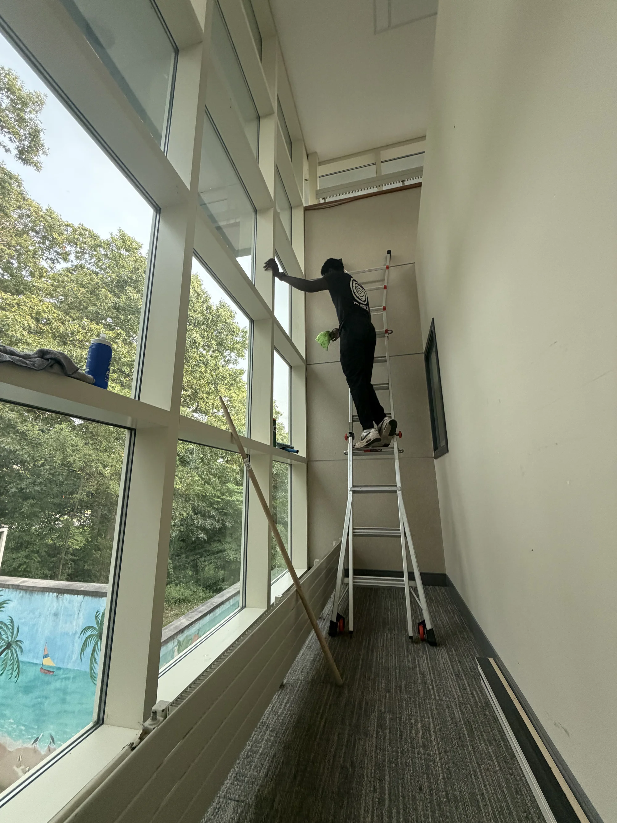 Interior Window Cleaning