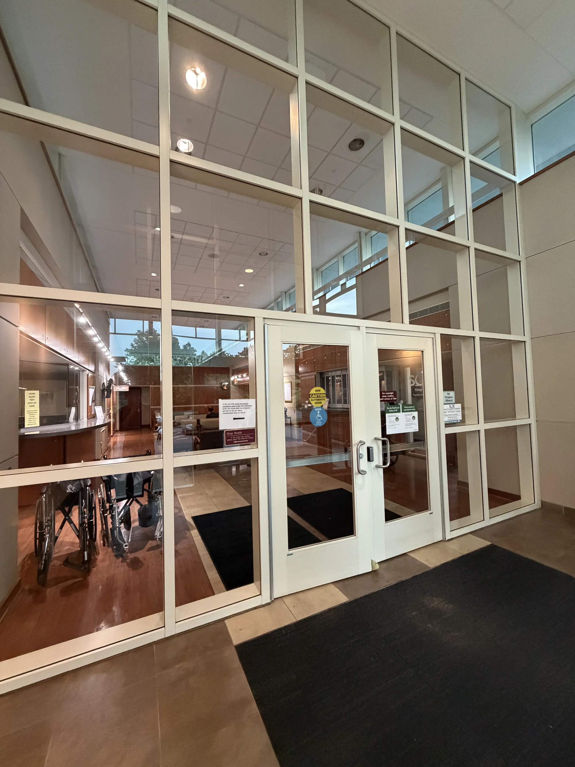 Interior Window Cleaning photo 2
